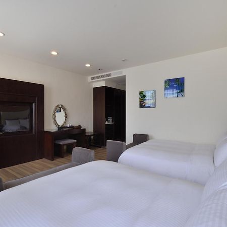 Hotel Modern Puli Rum bild