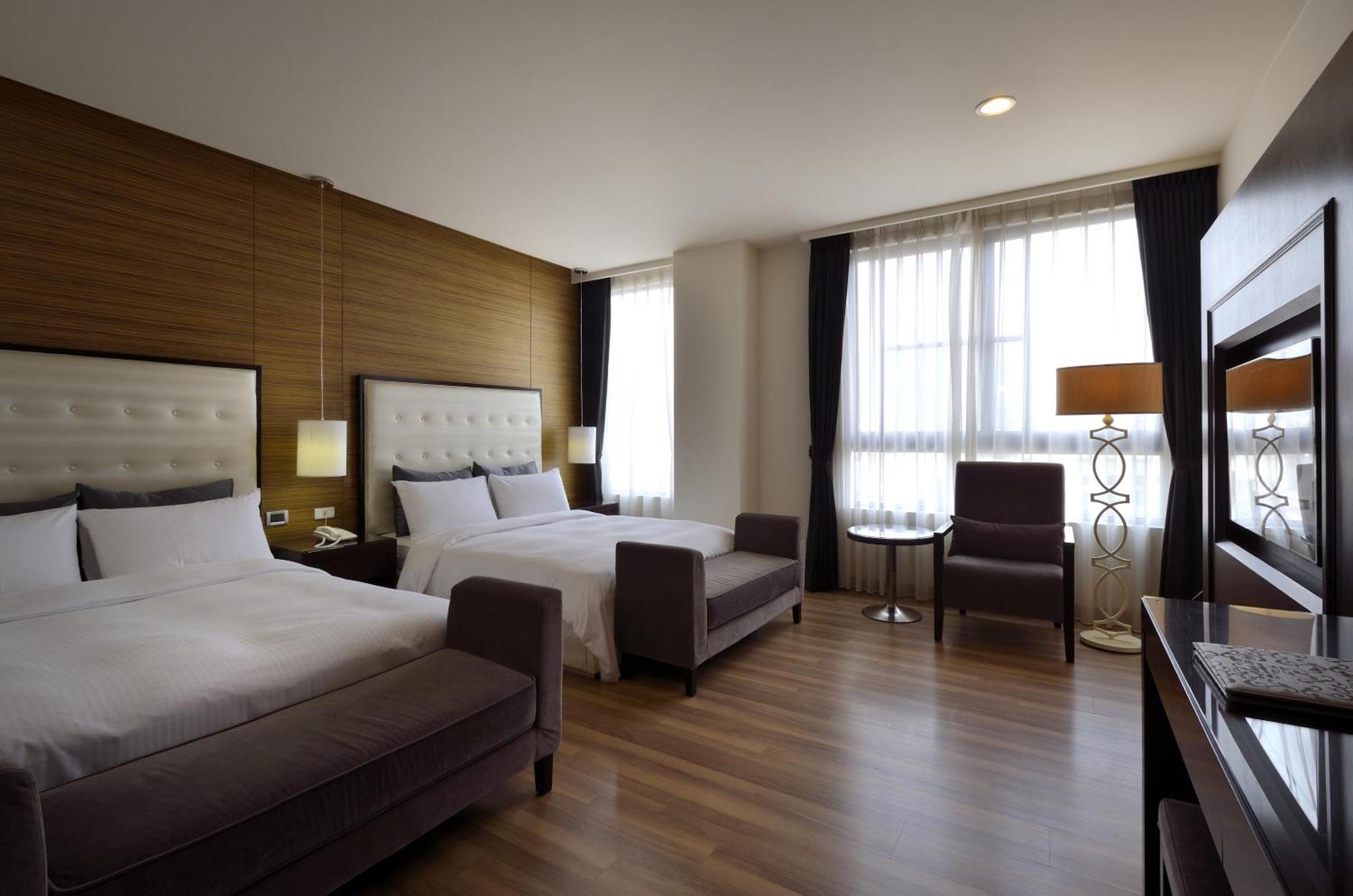 Hotel Modern Puli Rum bild